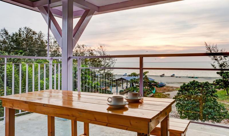Caspian Beach Resort アーラップーザ県 エクステリア 写真
